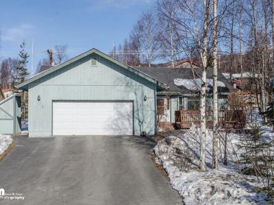 18939 Eagle River Rd, Eagle River, AK, 99577
