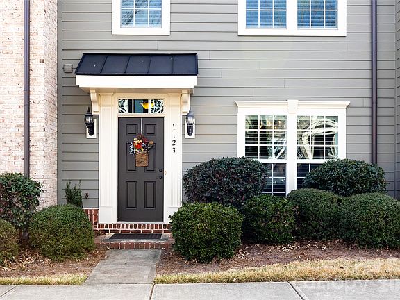 2nd image of 1123 Inn Keepers Way