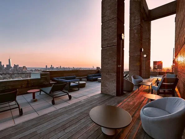 10 East 29th Street image 8 of 32