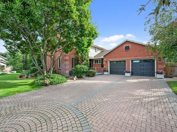 7040 Shadow Ridge Dr, Ottawa, ON K4P 1B7