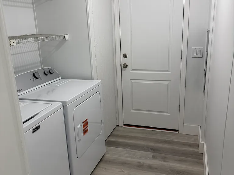6999 Pompeii Rd — Photo 6
