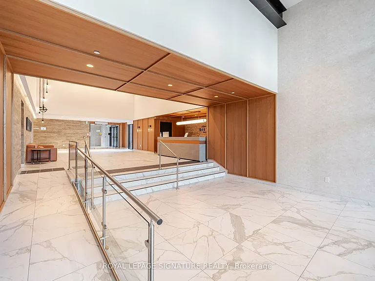 2300 Saint Clair Ave W #815 — Photo 4