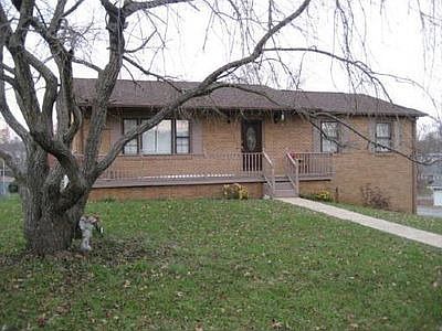 1st image of 1004 Westminster Dr