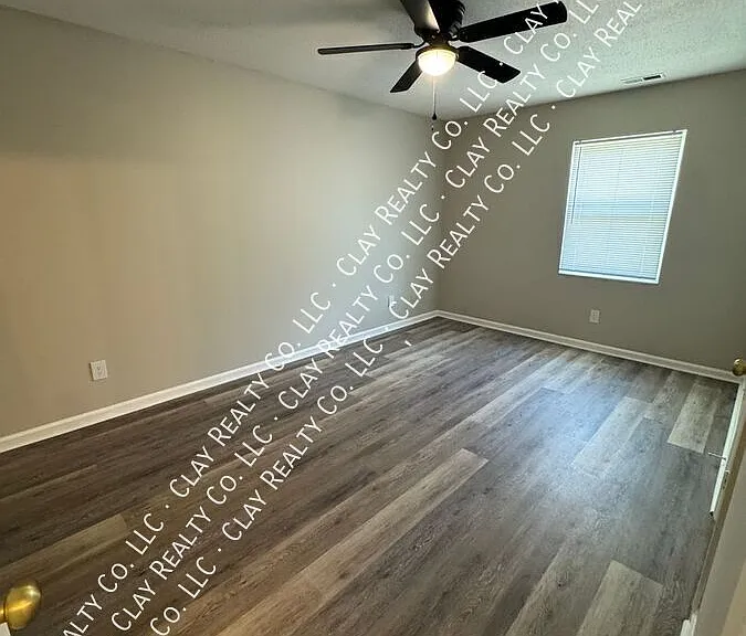 920L Highland Ave — Photo 17