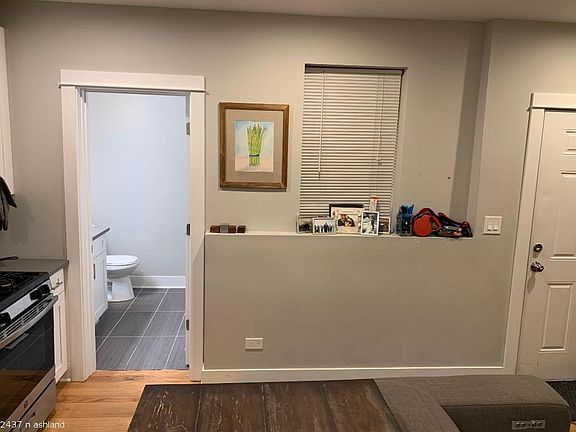 3rd image of 2437 N Ashland Ave #1423