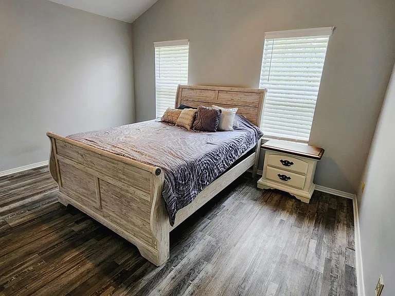 601 E Burgess Rd #D7 — Photo 18