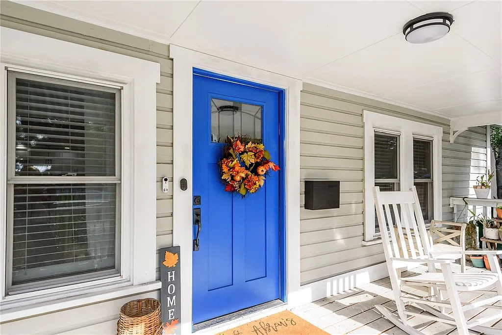 3 bed, 2.0 bath, 1528 sqft, $2,450 — Photo 3