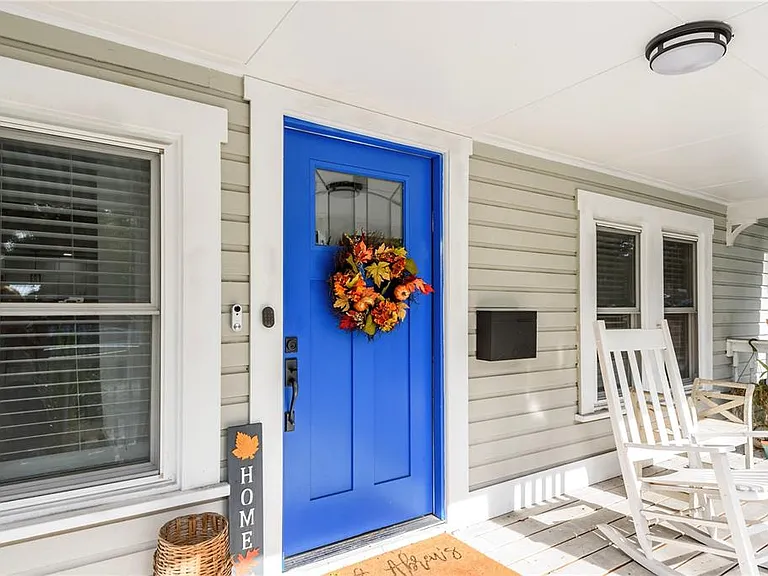 806 E Hamilton Ave — Photo 3
