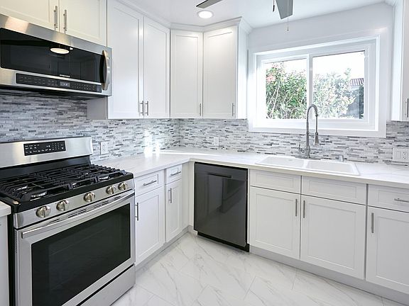5th image of 7661 Fountain Ave #1