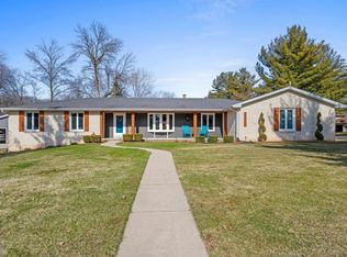 2031 Parkwood Ct, Green Bay, WI 54304