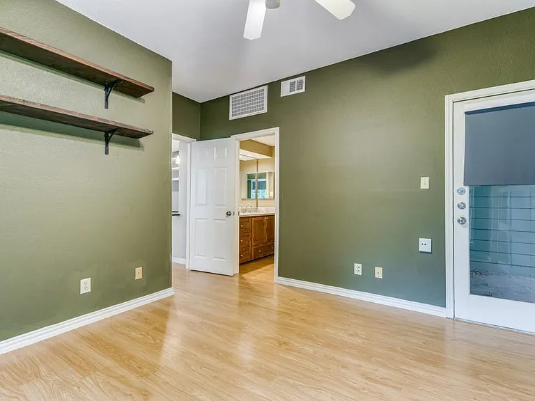 Master bedroom and en-suite bathroom.