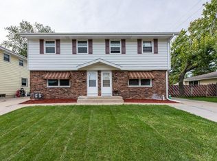 64 Ohio St, Racine, WI 53405