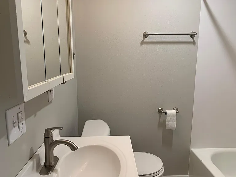 301 B Ave #2 — Photo 10
