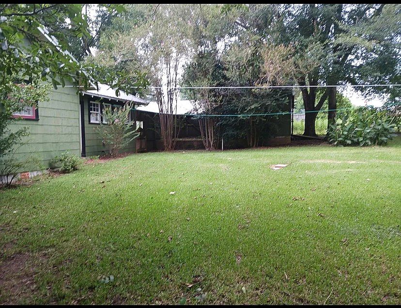 2nd image of 1131 Willow St