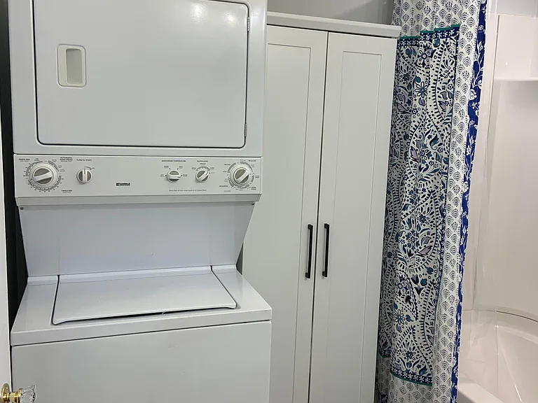 22 Maple St — Photo 15