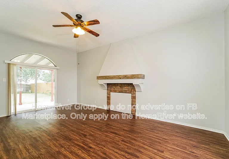 4257 Sunrise Creek Dr — Photo 4