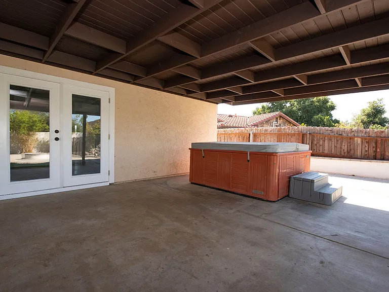 1961 Anna Ln — Photo 13