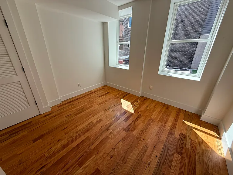 2521 West St #12E — Photo 7