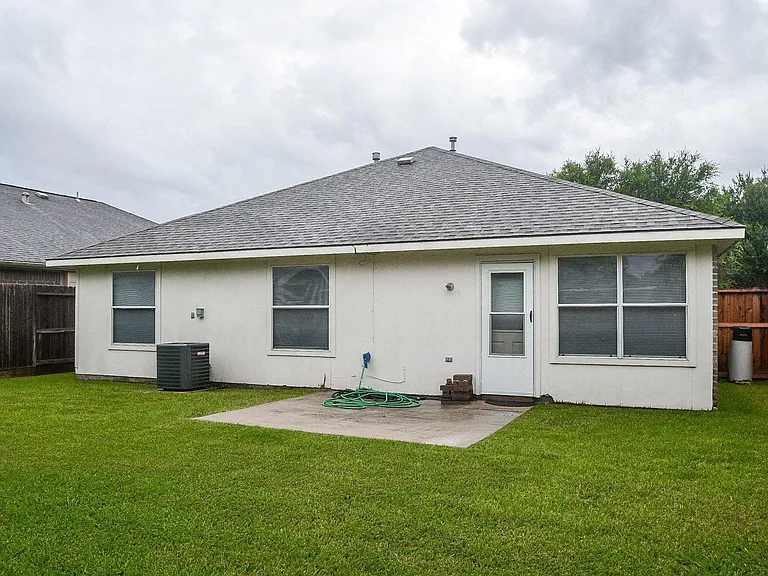 13911 Sorrel Grove Ct — Photo 19