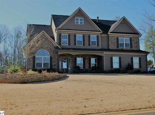108 Ivy Woods Ct, Fountain Inn, SC 29644