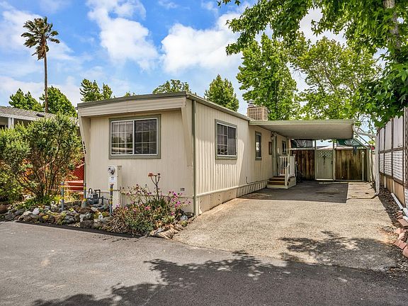3rd image of 300 Stony Point Road #423