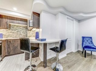 8 Eaton Park Ln #20, Toronto, ON M1W 0A5