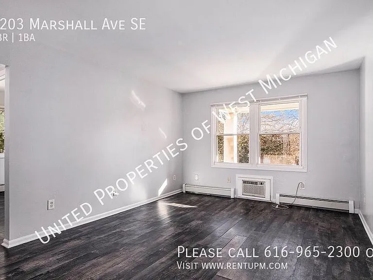 3203 Marshall Ave SE — Photo 6