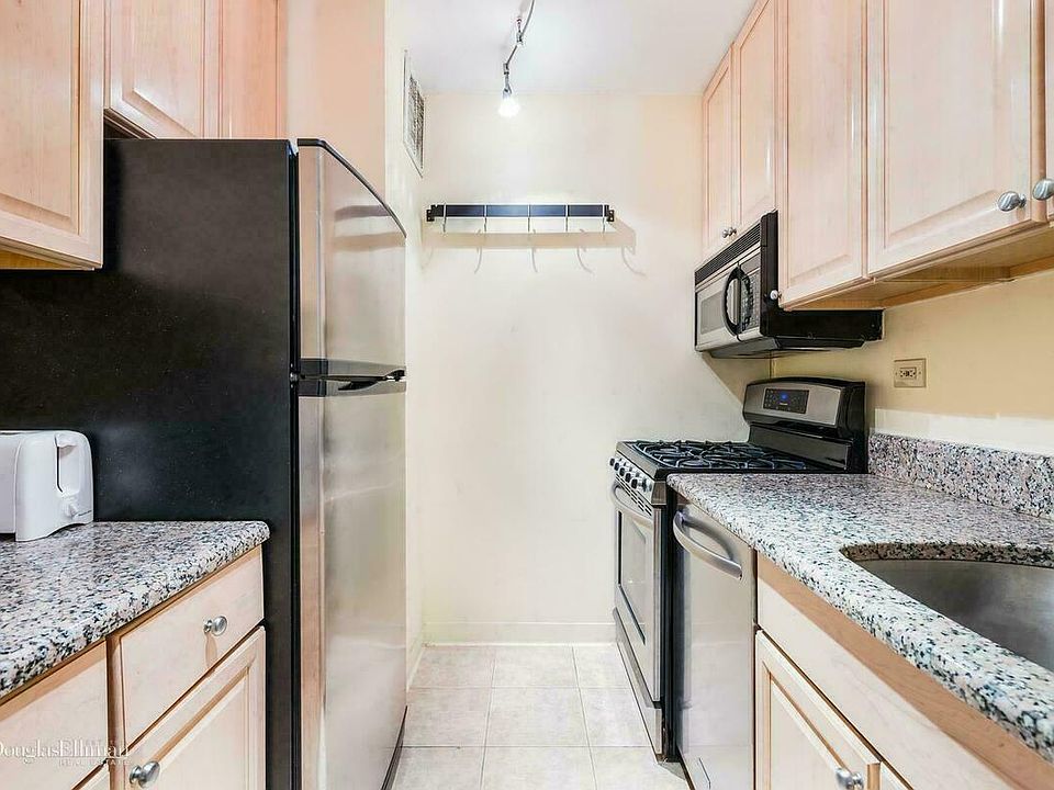 1st image of 245 E 54th St APT 5A