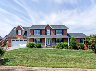 509 Jockey Club Dr, Seymour, TN 37865