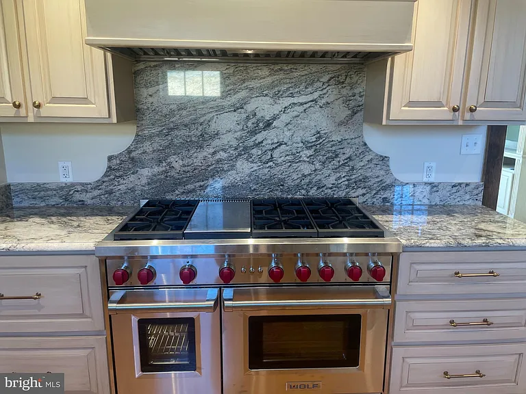 2601 Butler Rd — Photo 49