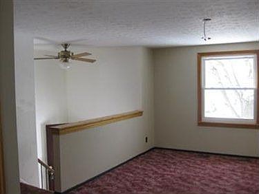 3rd image of 1065 Sunnywood Ln