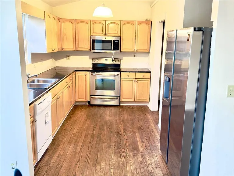 2020 Driftwood Cir — Photo 11