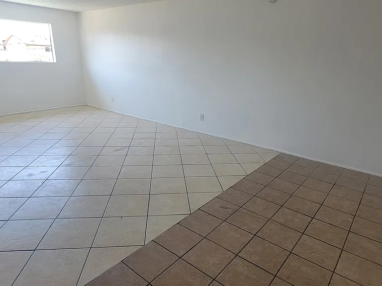 2178 W Alameda Ave #3 — Photo 7