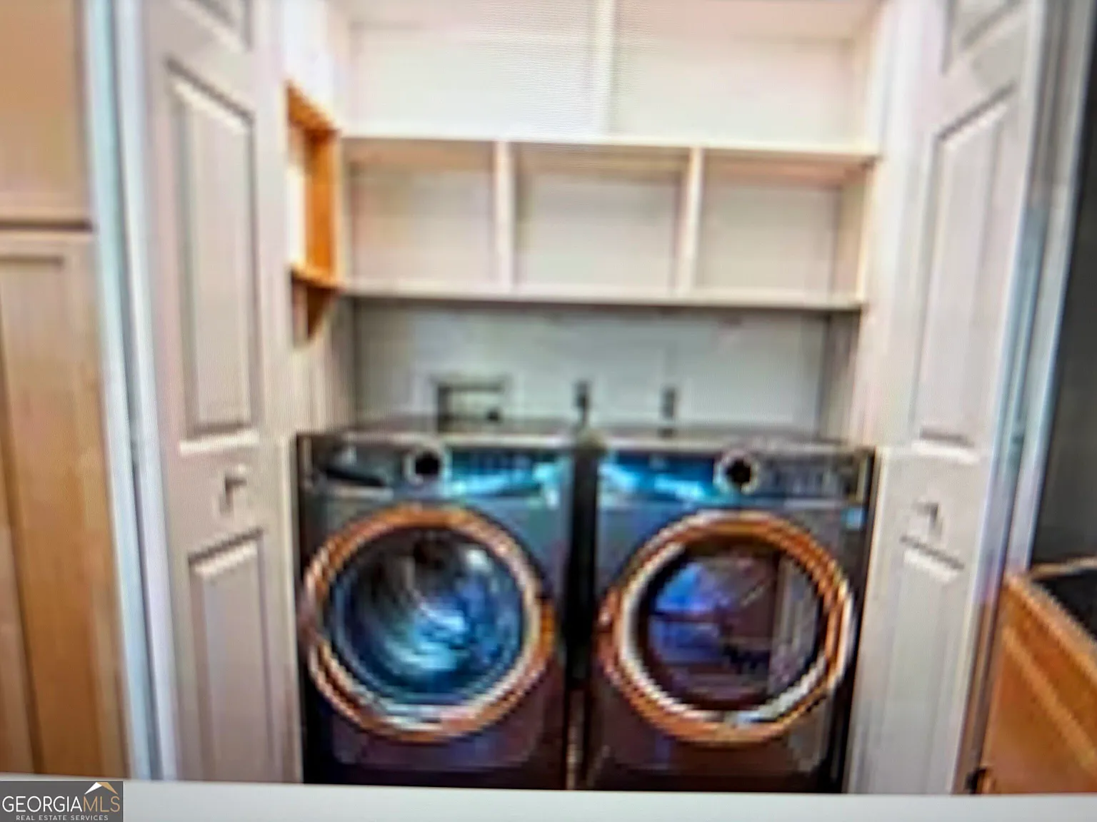 3 bed, 3.0 bath, 2500 sqft, $5,995 — Photo 4