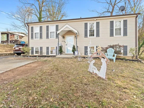 2724 Edgewood St SW, Roanoke, VA 24015