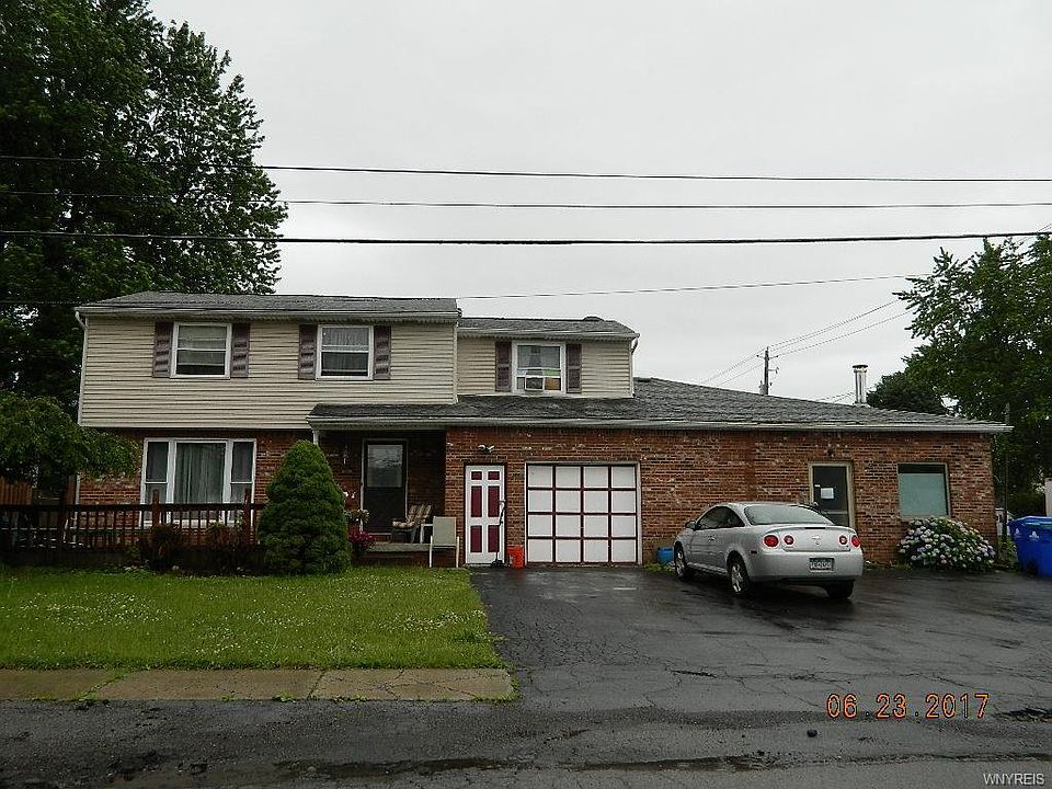1st image of 3662 S Park Ave