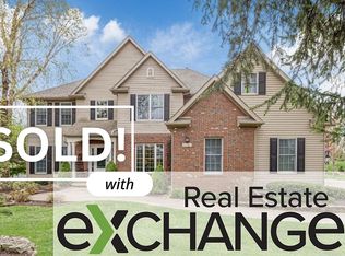 4749 Eastbury Estates Dr, Davenport, IA