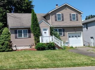 2405 Jenkins St, Endwell, NY 13760