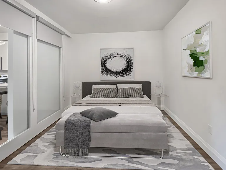 460 A Belmont Ave W #At 460b — Photo 13