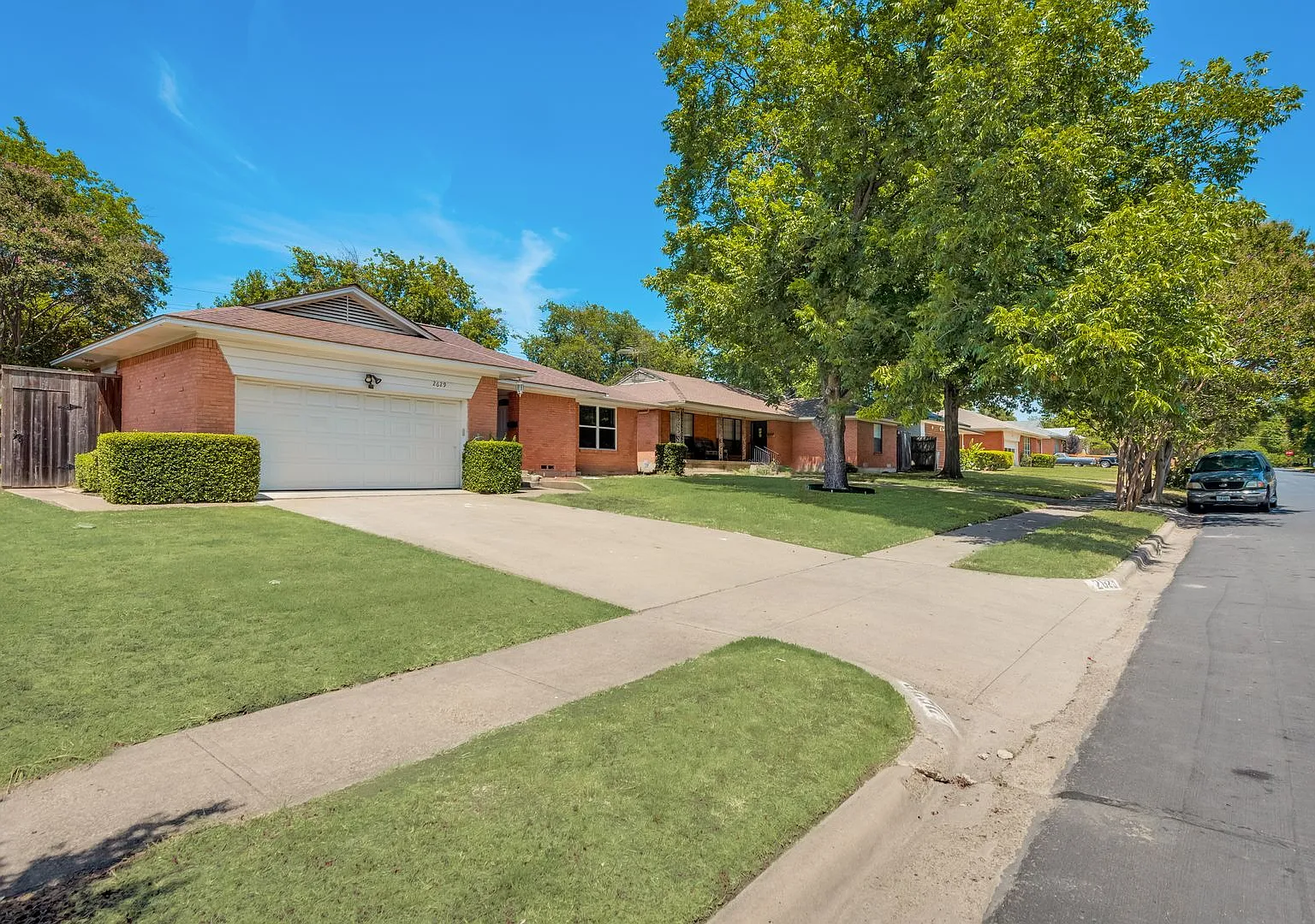 Adorable Updated Home! Move In Ready! — Photo 1