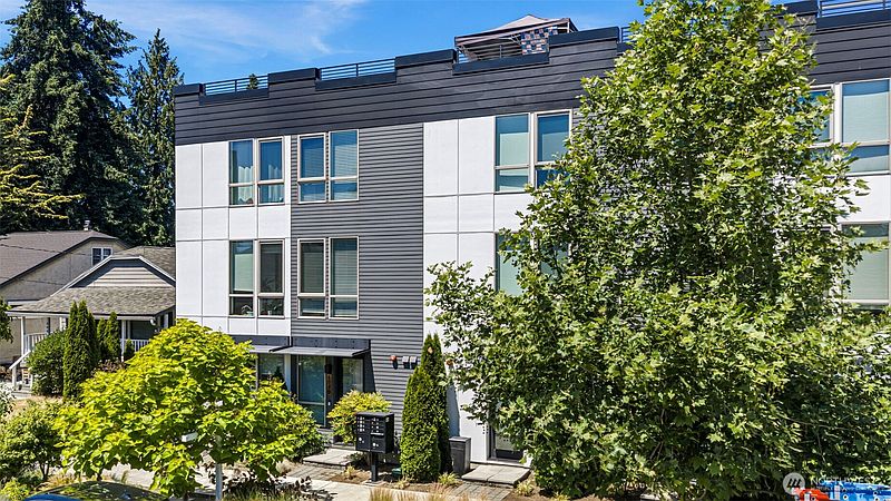 4th image of 604 NW 77th Street #D