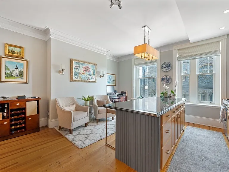 1411 Washington St #24 — Photo 17
