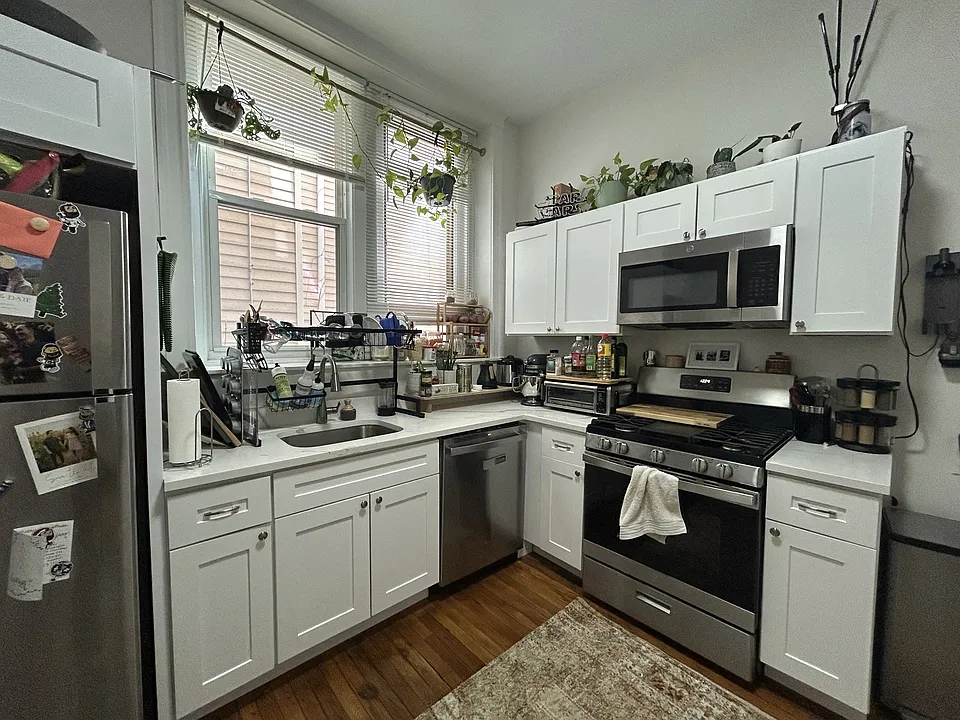 277 Highland Ave #1R