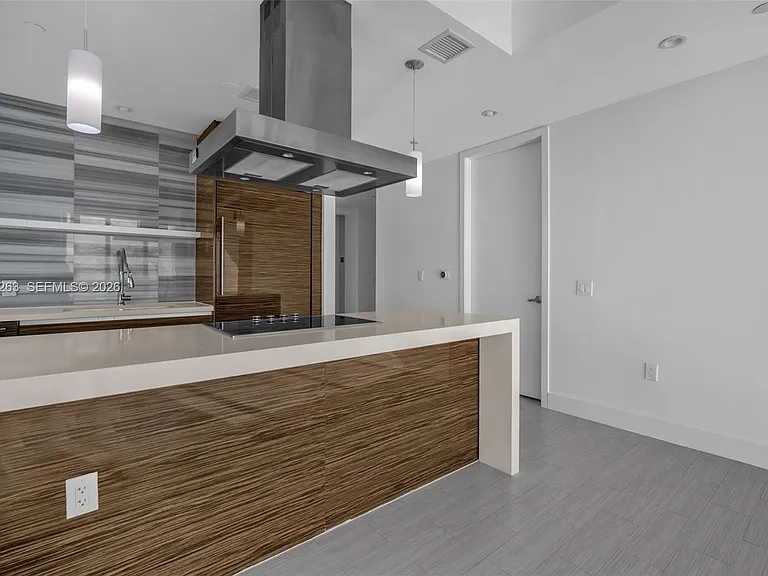 1100 Biscayne Blvd #4308 — Photo 17