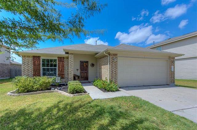 1st image of 1217 Montell Ln
