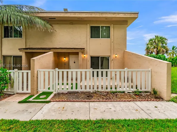 1455 NW 80th Ave APT J, Margate, FL 33063