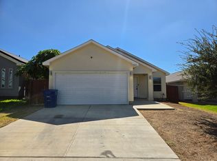 5821 Doctorado Dr, Laredo, TX 78046