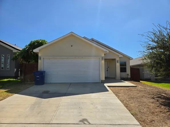 5821 Doctorado Dr, Laredo, TX 78046