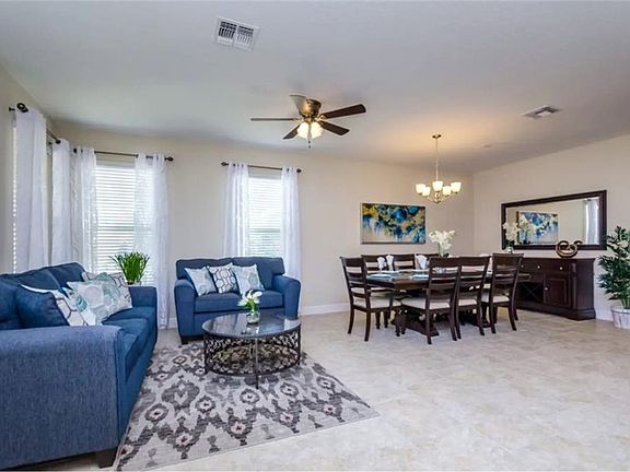 3rd image of 5307 Wildwood Way