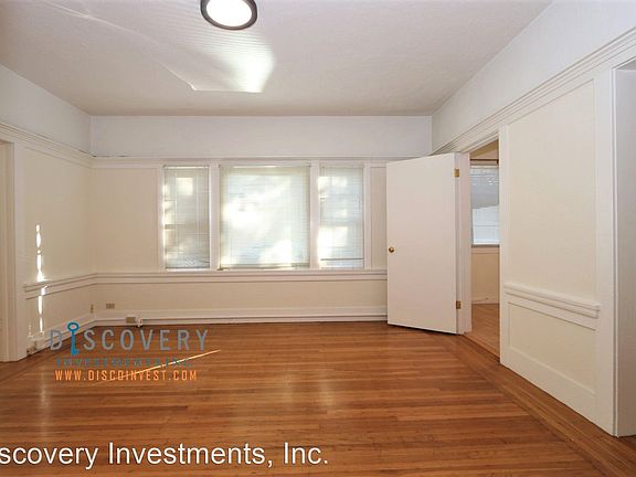 5th image of 730 Wesley Way APT 1